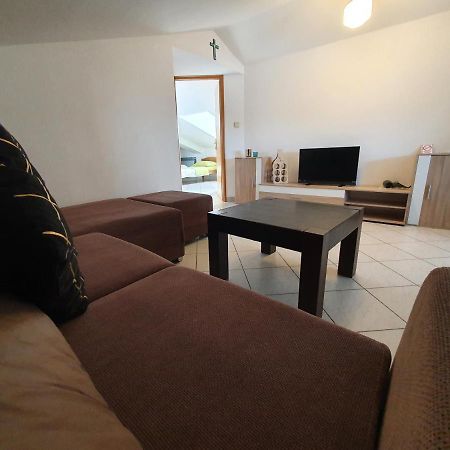 Apartments & Rooms Krk Krk Island Exterior photo