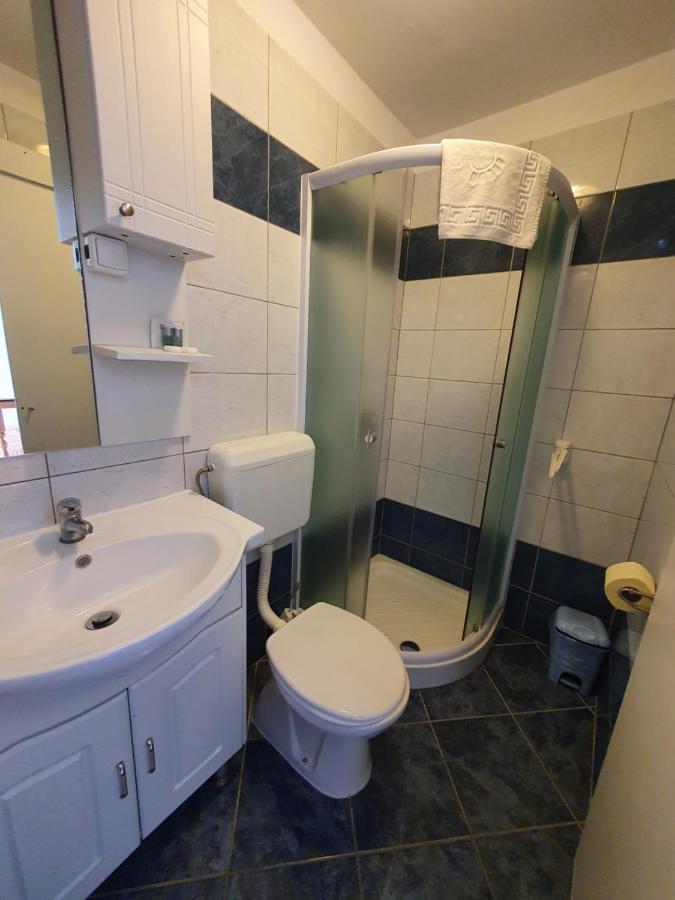 Apartments & Rooms Krk Krk Island Exterior photo
